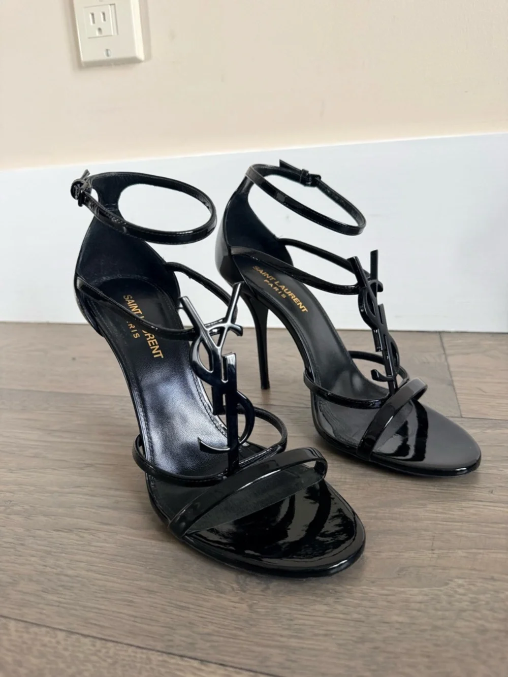 Saint Laurent Shoes - Picture 4 of 5